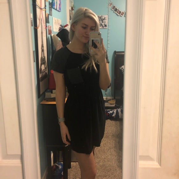 F21 Black dress - Picture 1 of 4